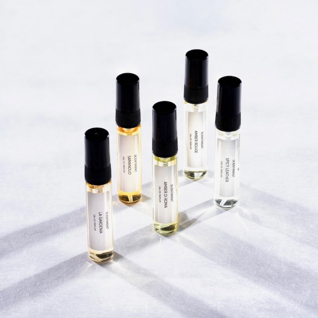 Discover Iconic Scents with Scentiment's Sample Kit (5x6ml). Choose 5 Samples and Receive a €15 Voucher for Your Next 100ml Perfume Order!